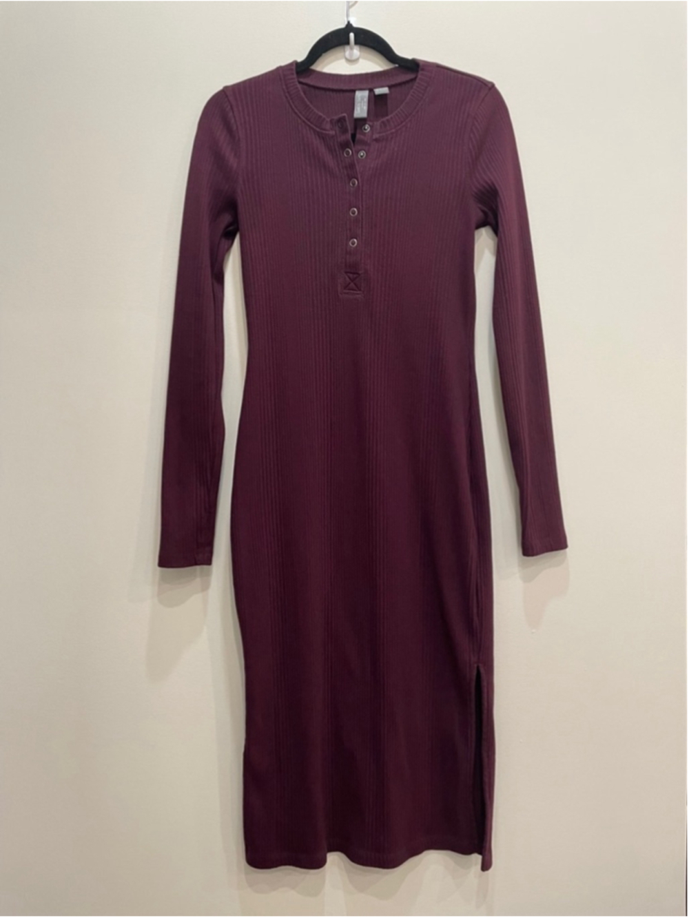 Sweaty Betty Henley Ribbed Midi Dress 4 Side Slits Maroon Casual